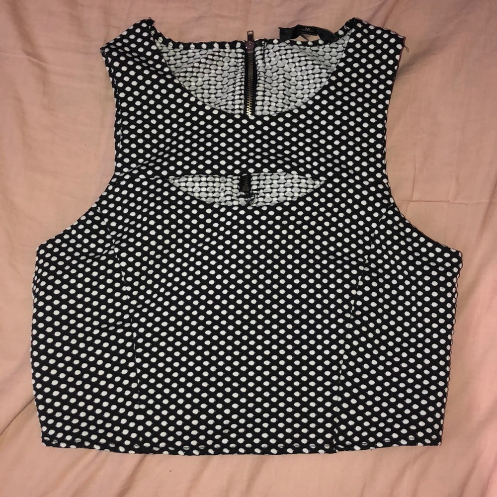 Black and White Polka-Dot Crop Top